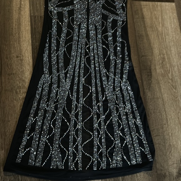 Windsor Black Sheer Dress with Rhinestone 🖤🖤 - Picture 7 of 10